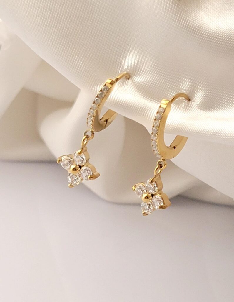 Collection Earing