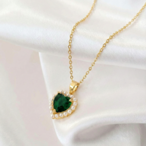 Emerald heart pearl necklace for women floral jewellery