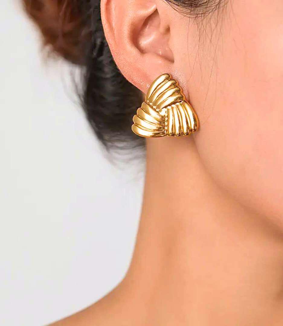 Triangle Knot Stud Earrings – Modern Gold Stud Jewelry on Model triangle knot stud earrings on model
